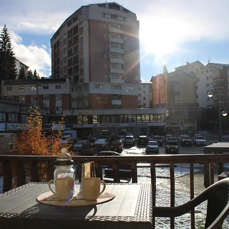 4seasons * Sauze D'Oulx